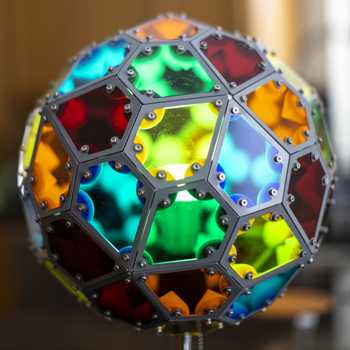 I Love Lamp! Pentagonal Hexecontahedron