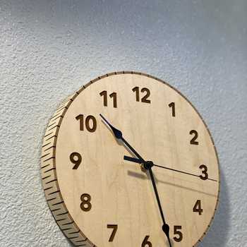 Living hinge clock