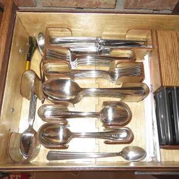 Silverware Drawer using living hinge technique